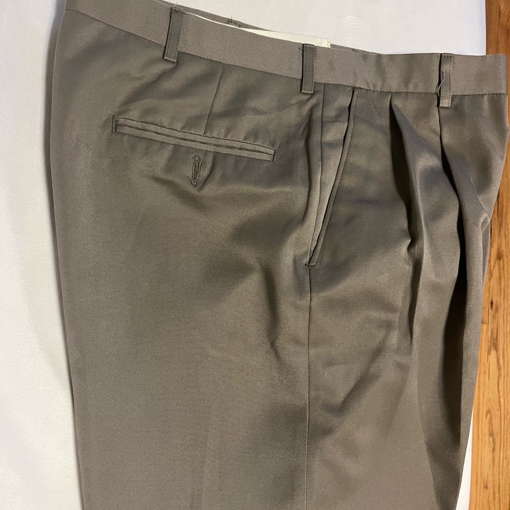 Haggar Men's Taupe Dress Pants - Picture 4 of 6
